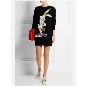 Sep. 18 Bugs Bunny Sweater Size Small / Medium